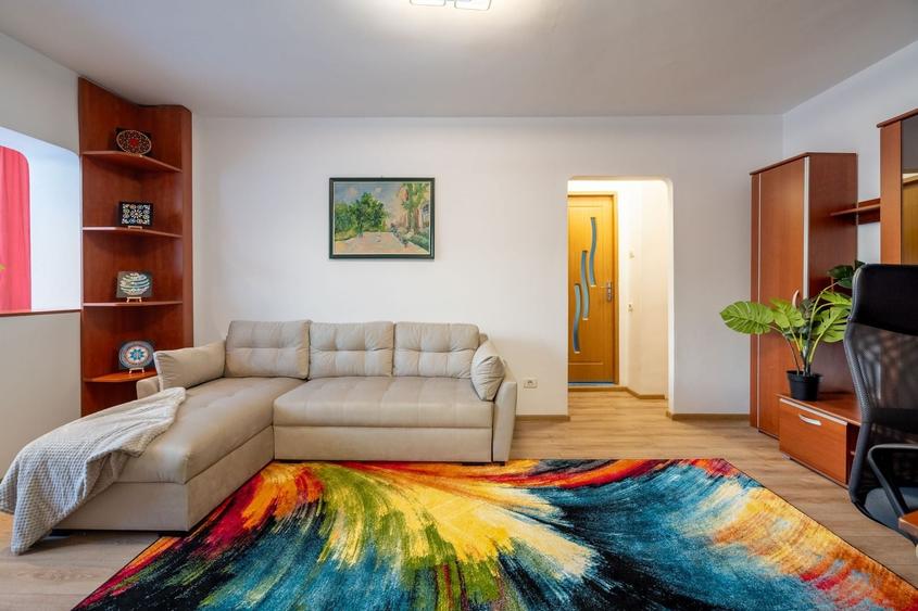 Apartament cu 2 camere semidecomandat, mobilat în Crângași