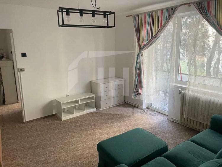 Apartament cu 3 camere semidecomandat în Gheorgheni