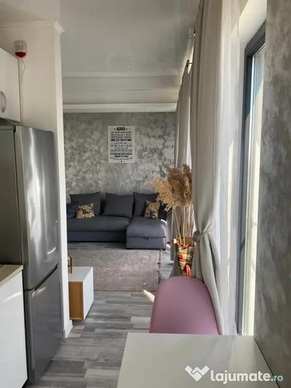 Apartament cu 2 camere semidecomandat în Central