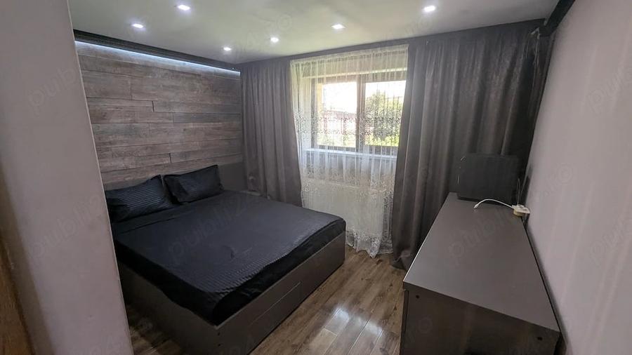 Apartament cu 3 camere decomandat în Tineretului