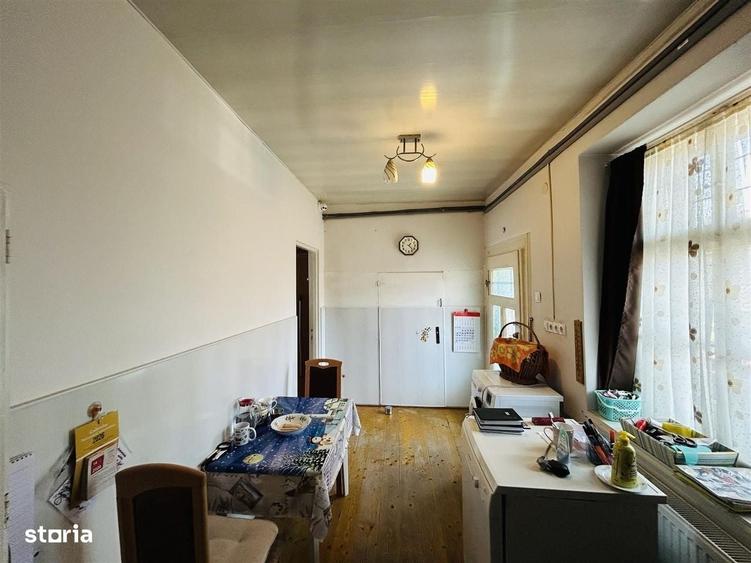 Apartament 3 camere cu pod si pivnita - Zona Centrala - 2