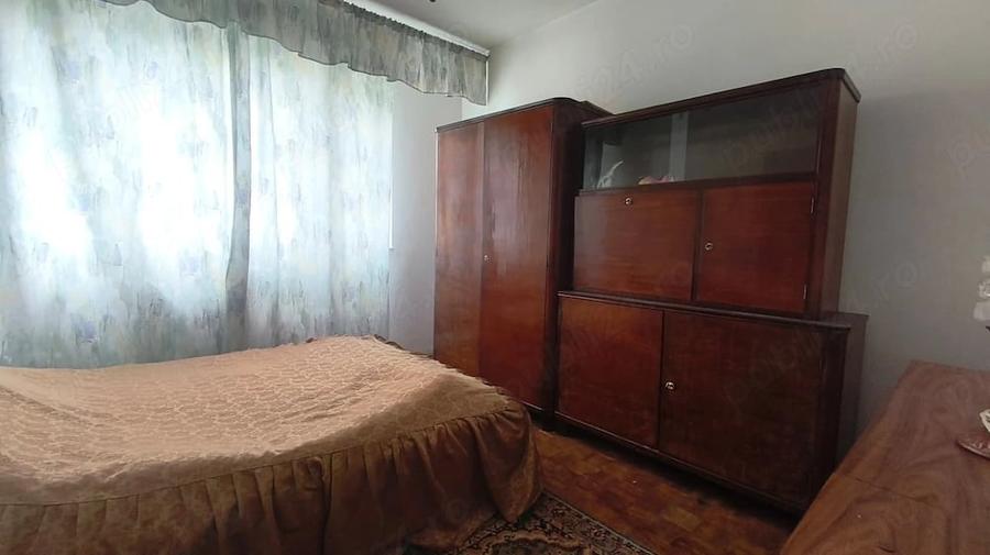 Apartament cu 2 camere decomandat în Gojdu