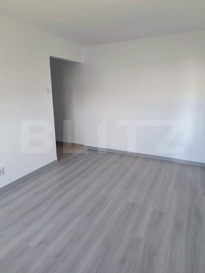 Apartament 2 camere, semidecomandat, 34 mp, zona Sud Est - 1