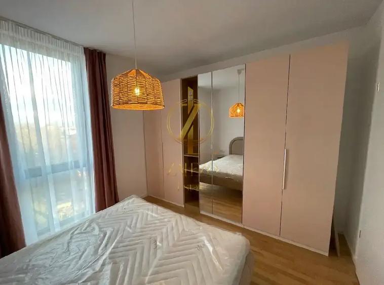 Apartament cu 3 camere semidecomandat, mobilat în Take Ionescu