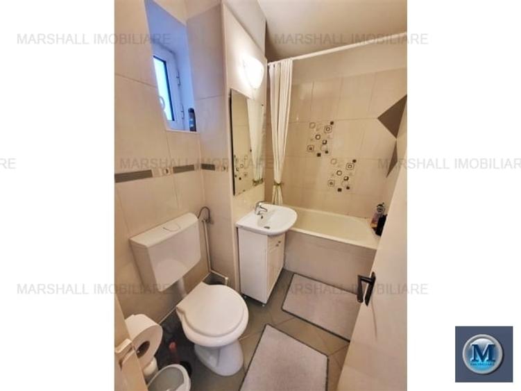 Apartament cu 3 camere decomandat, mobilat în B-dul București