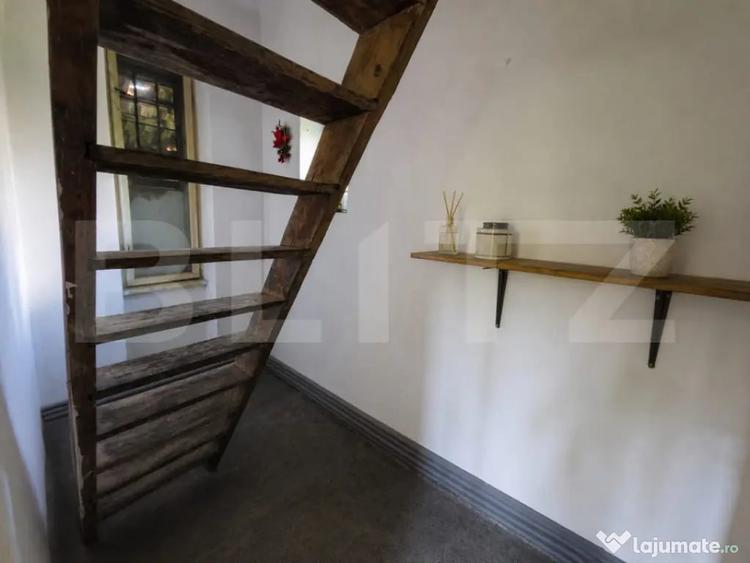 Casă cu 3 camere cu Teren 300 Mp în Central