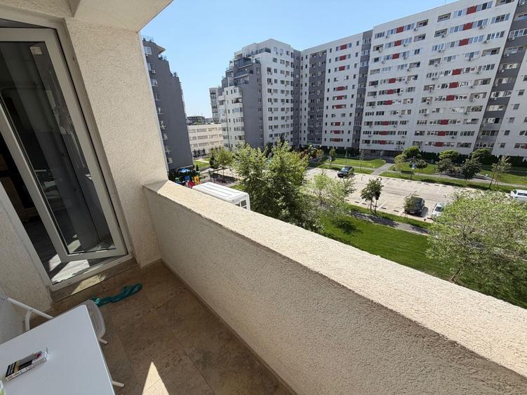 Apartament cu 2 camere decomandat, mobilat în Păcii