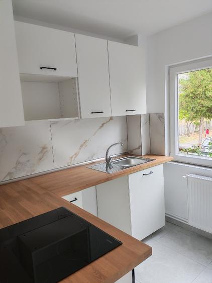 Apartament cu 2 camere nedecomandat în Sud-Vest
