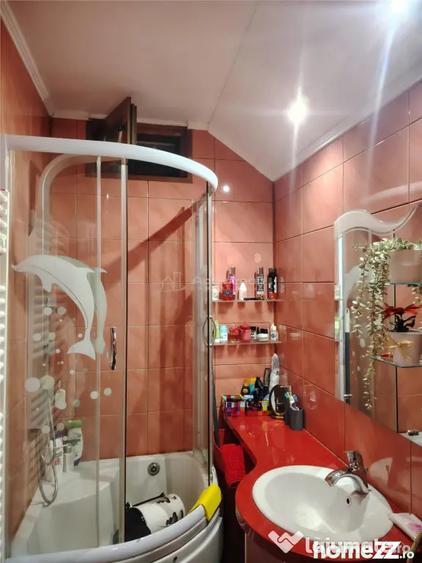 Apartament cu 2 camere semidecomandat în Boldești