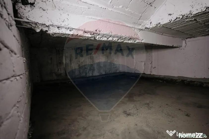 Spațiu comercial, de 71 mp, în Central