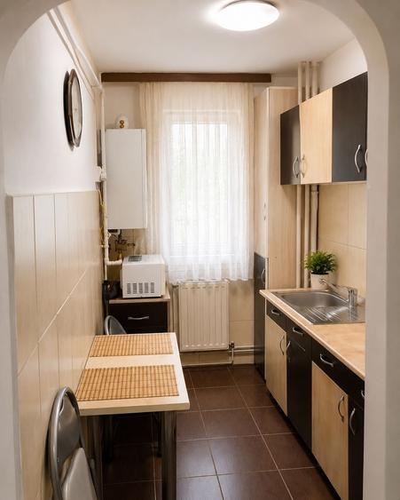 Inchiriez apartament cu 2 camere Zona Gemenii, Brasov - 2