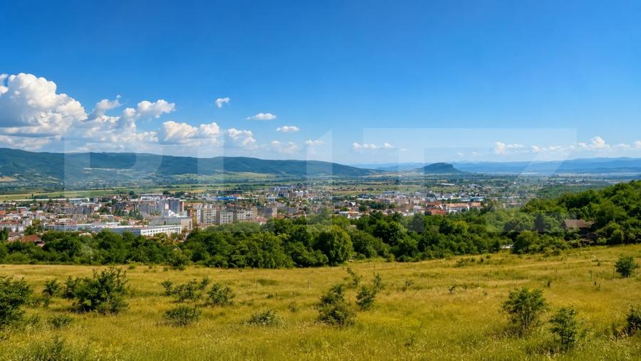 Teren Construcții intravilan de 660 mp, în Vulcan