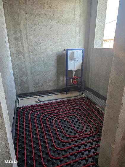Casă cu 5 camere cu Teren 448 Mp în Central