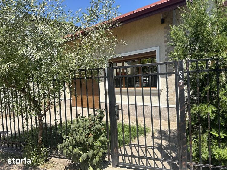 Casă cu 4 camere cu Teren 400 Mp în Chiajna