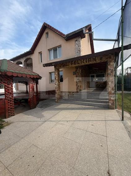 Casă individuală cu 5 camere cu Piscina în Nord