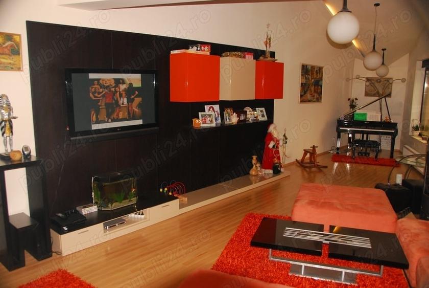 Proprietar vand casa individuala 330 mp intre Timisoara si Giroc , zona de vile (planetelor) - 1