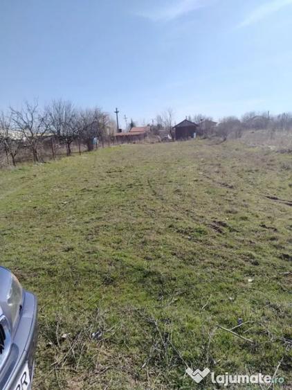 Teren în Pielești