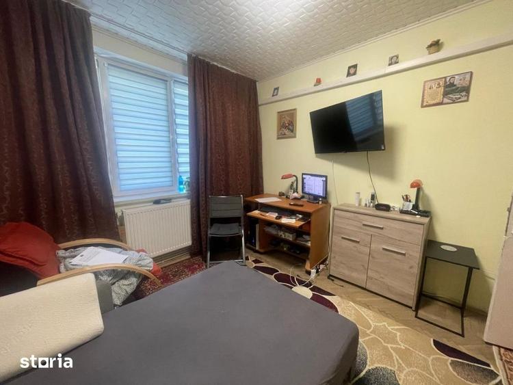 Apartament cu 2 camere semidecomandat în Brazda lui Novac