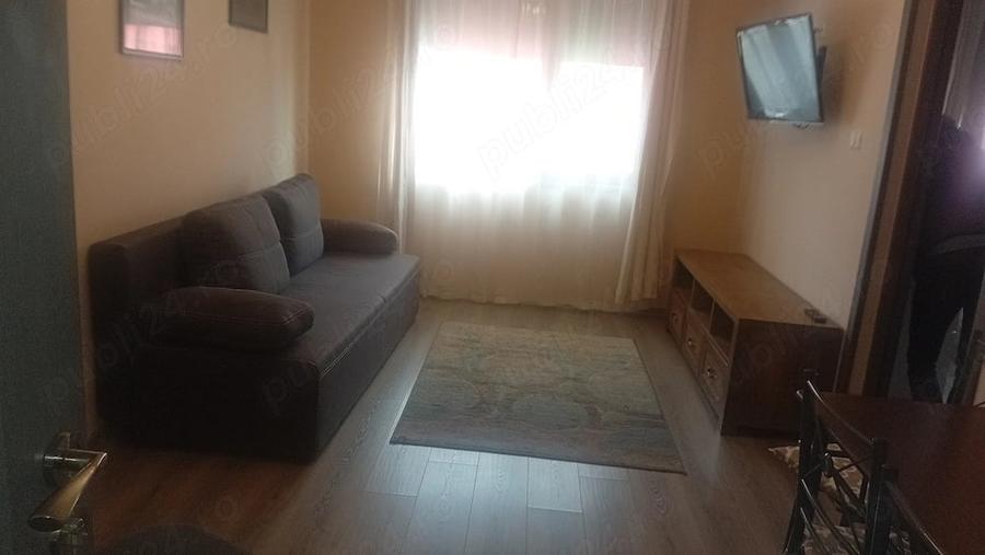 Casă cu 6 camere cu Teren 508 Mp în Bujac