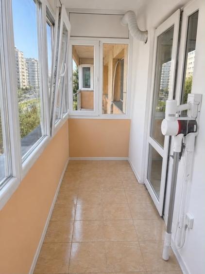 Apartament cu 3 camere decomandat, mobilat în Pantelimon