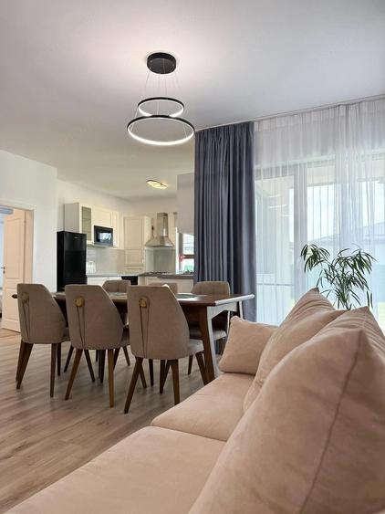 Casă cu Teren 500 Mp în Corbeanca