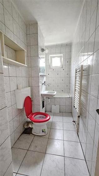 Apartament cu 2 camere semidecomandat în Dâmbu Pietros