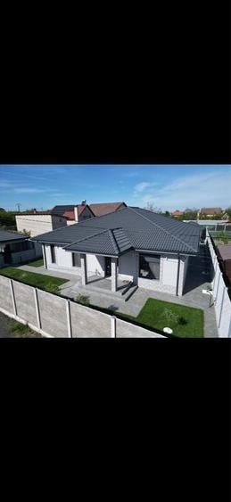 Casă cu 4 camere în Sânmihaiu Român