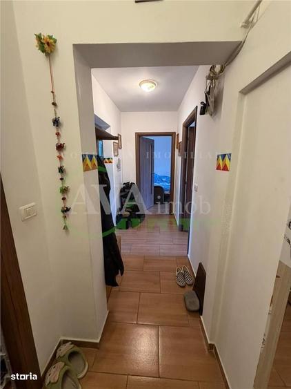 Apartament cu 3 camere decomandat în Mioriței