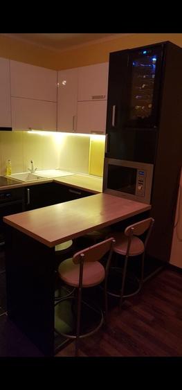 Apartament cu 3 camere decomandat în Decebal