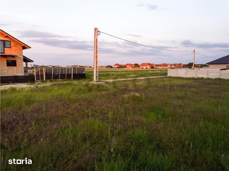 Teren de 500 mp, în Nojorid
