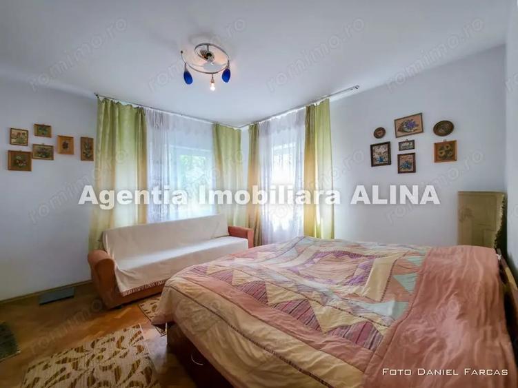 Casă cu 5 camere cu Teren 800 Mp în Central