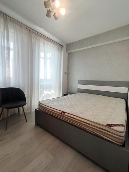 Apartament cu 3 camere decomandat în Bucșinescu