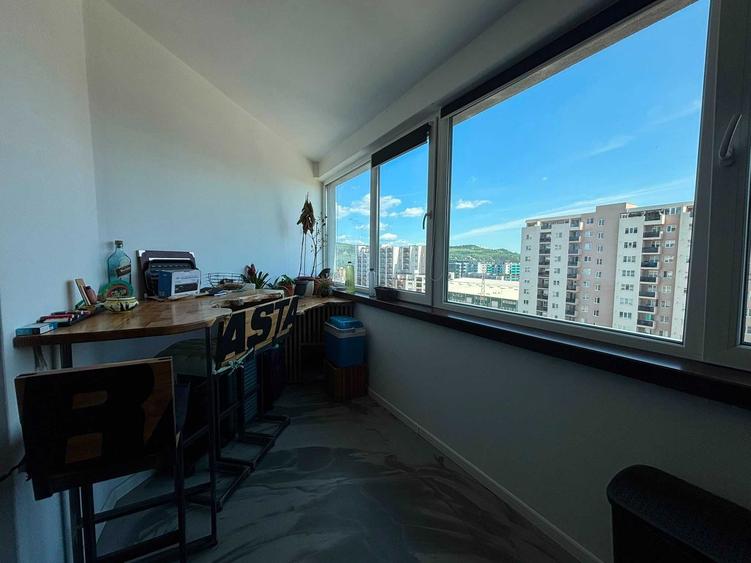 Apartament cu 2 camere semidecomandat în Florești