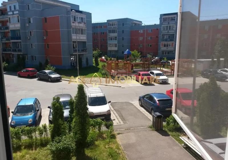 Apartament cu 2 camere decomandat, mobilat în Drumul Taberei