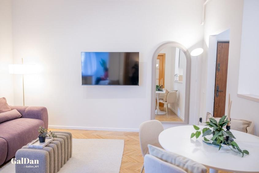 Apartament cu 2 camere, mobilat în Universitate