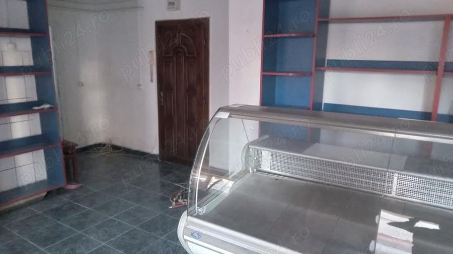 Spațiu comercial, de 70 mp, în Mănăștiur