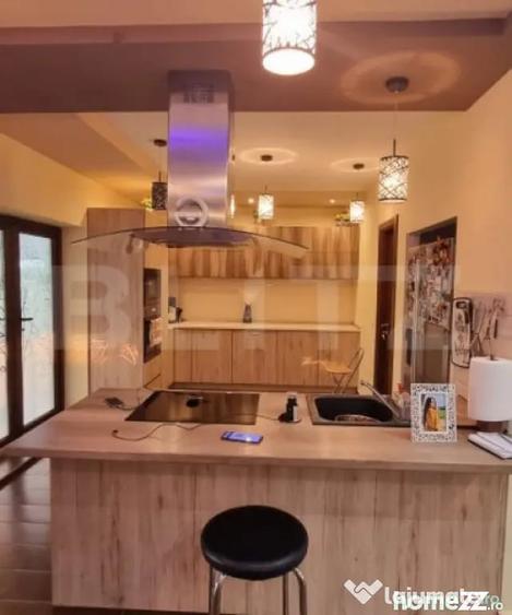 Casă cu 3 camere cu Teren 500 Mp în Central
