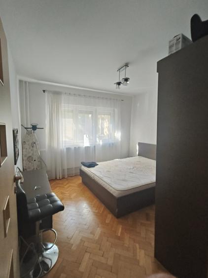 Apartament cu 3 camere în Dacia