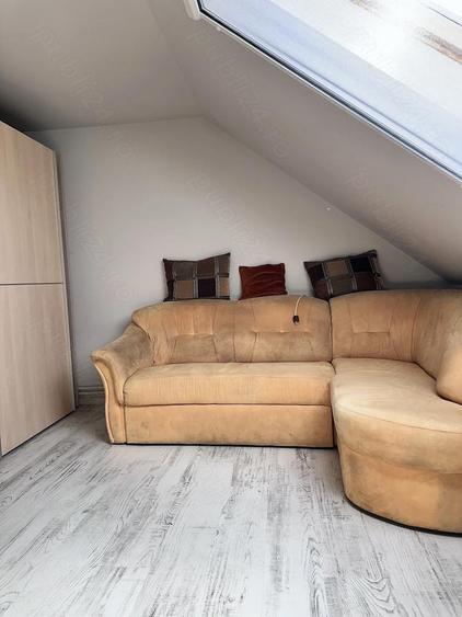 Apartament cu 3 camere decomandat în Iosia