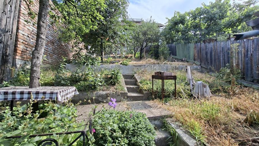 De vanzare casa singur in curte, 2 camere, Tg. Mures, Zona centrala - 6
