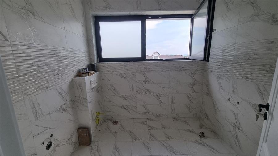 Casă individuală cu 4 camere cu Teren 510 Mp în Sânpetru