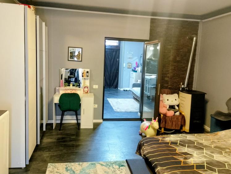 Apartament cu 2 camere decomandat în Take Ionescu