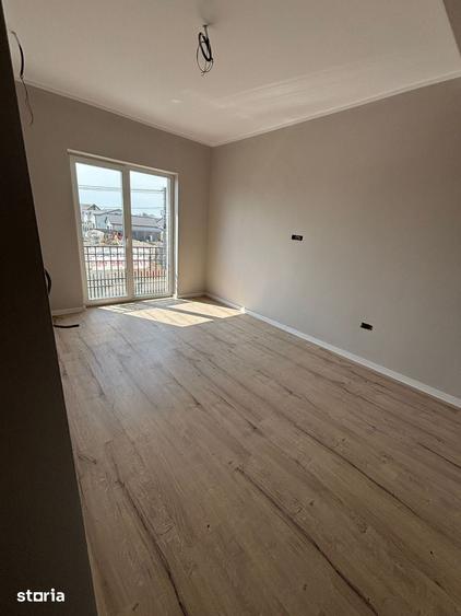 Apartament cu 4 camere în Moșnița Nouă