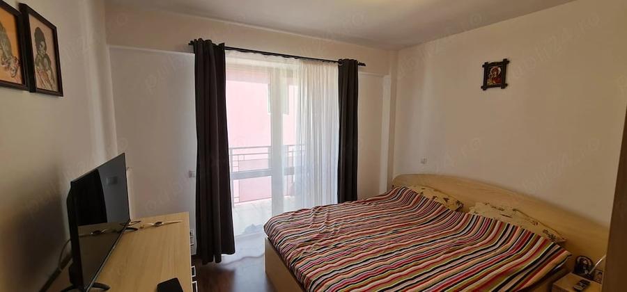 Apartament cu 3 camere decomandat, mobilat în Hipodrom 4