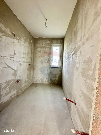 Casă cu 4 camere cu Teren 800 Mp în Gilău