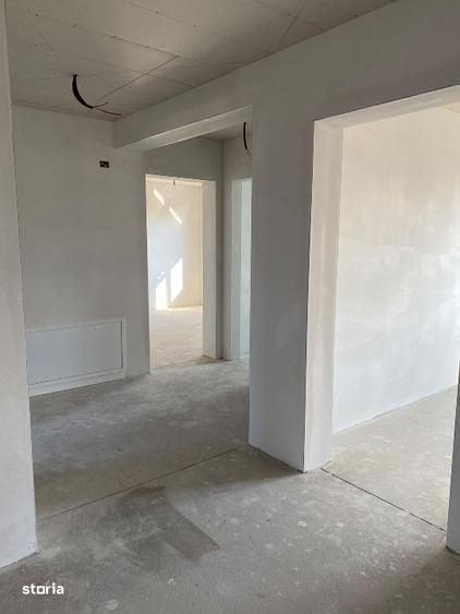 Casă cu 4 camere cu Teren 600 Mp în Central