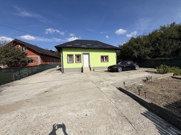 Casă cu 3 camere în Tutana