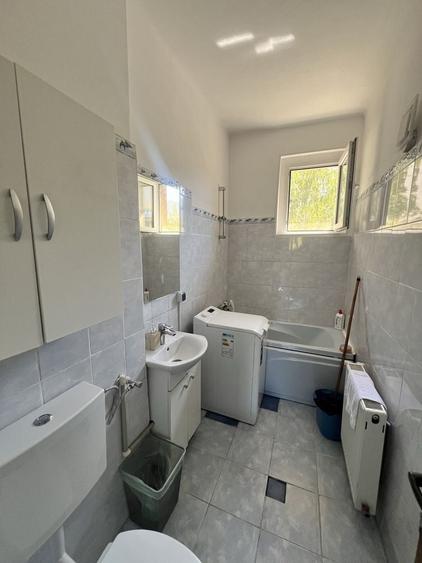 Apartament cu 2 camere decomandat în Decebal