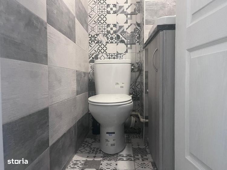 Apartament cu 3 camere decomandat în Micro 4