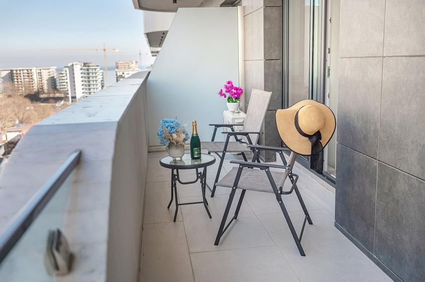 Apartament cu 2 camere decomandat în Mamaia-Sat